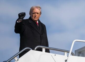 Serviço Secreto dos EUA mata homem que tentou entrar resort de Trump