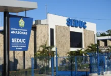 Amazonas cria comissão para concurso com 7,8 mil vagas na educação