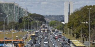 Câmara aprova renovação automática da CNH para motorista sem multas