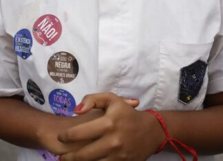 Quase 50% das mulheres maiores de 16 anos sofreram assédio em 2025