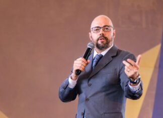 TCE-AM terá curso gratuito de Português Jurídico com professor e autor Eduardo Sabbag