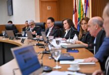 TCE-AM reprova contas de ex-prefeito de Careiro e determina devolução de R$ 393 mil