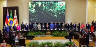 Presidente e vice-presidente do TCE-AM prestigiam recondução de Leda Mara à chefia do MPAM